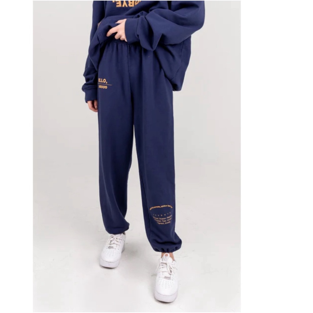 The Mayfair Group Hello, Goodbye Sweatpants/Joggers
